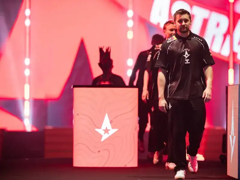 Astralis oficializa contratação de HooXi como IGL