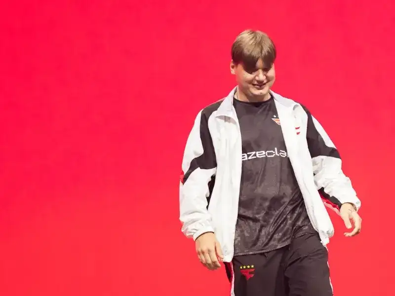 1mple estreia pelo novo time em agosto