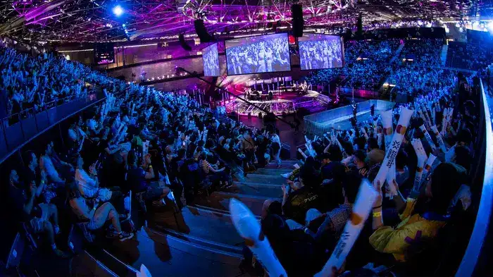 Riot Games organiza evento presencial para assistir à final do Masters Toronto em SP