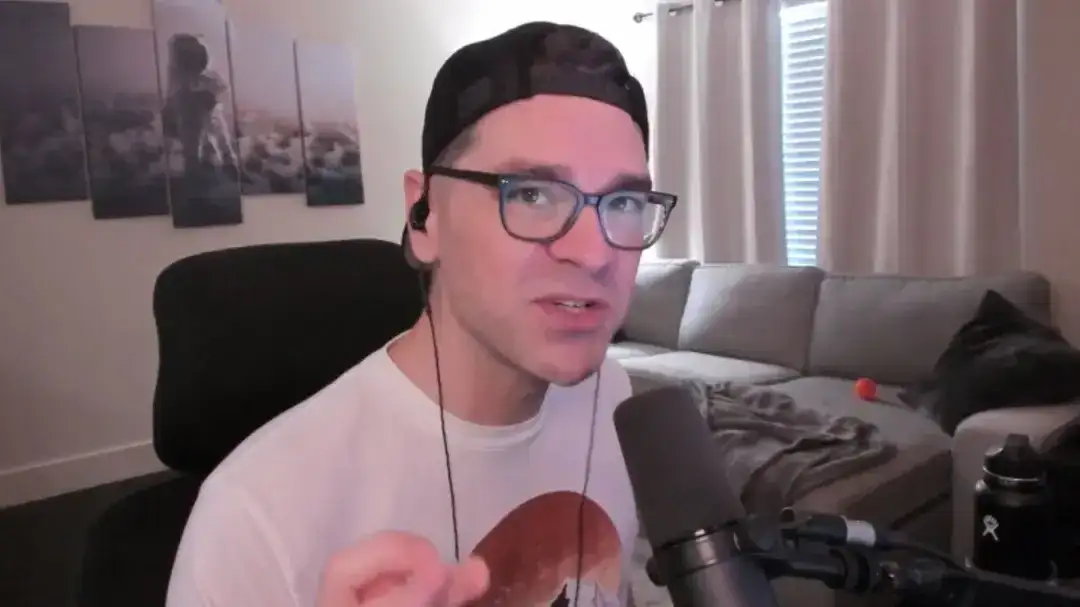 Streamer Twitch banido por piada de 30 dias: entenda o caso