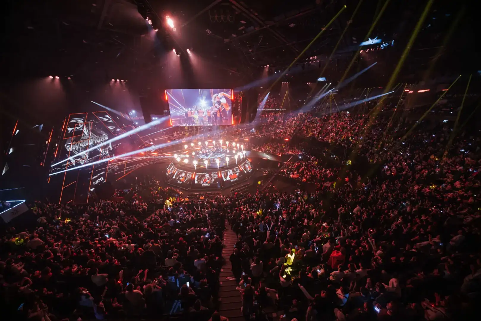 ZywOo e apEX renovam com Vitality até 2028: contrato estendido em agosto de 2026