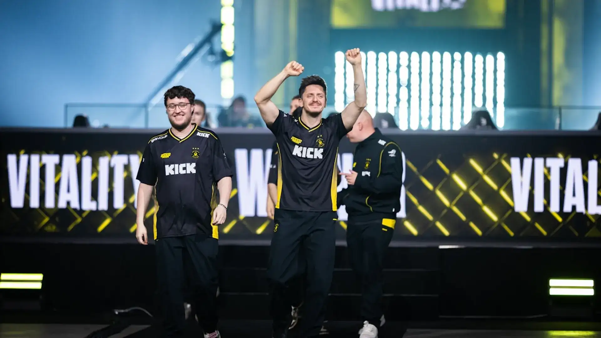 ZywOo e apEX renovam com Vitality até 2028: contrato estendido em agosto de 2026