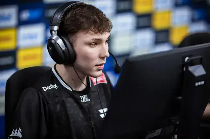 Jogador da paiN Gaming busca novas oportunidades após testes no time principal