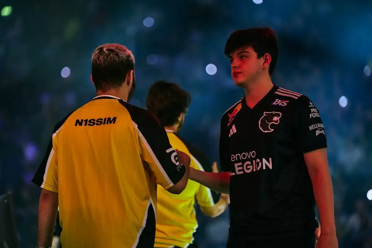 FISSURE Playground 3: Duelo brasileiro define vaga na semifinal; confira os jogos