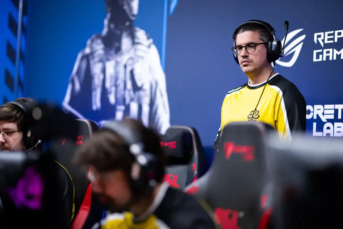 Legacy IEM Rio 2026 sem treinador: equipe estreia contra MOUZ sem coach