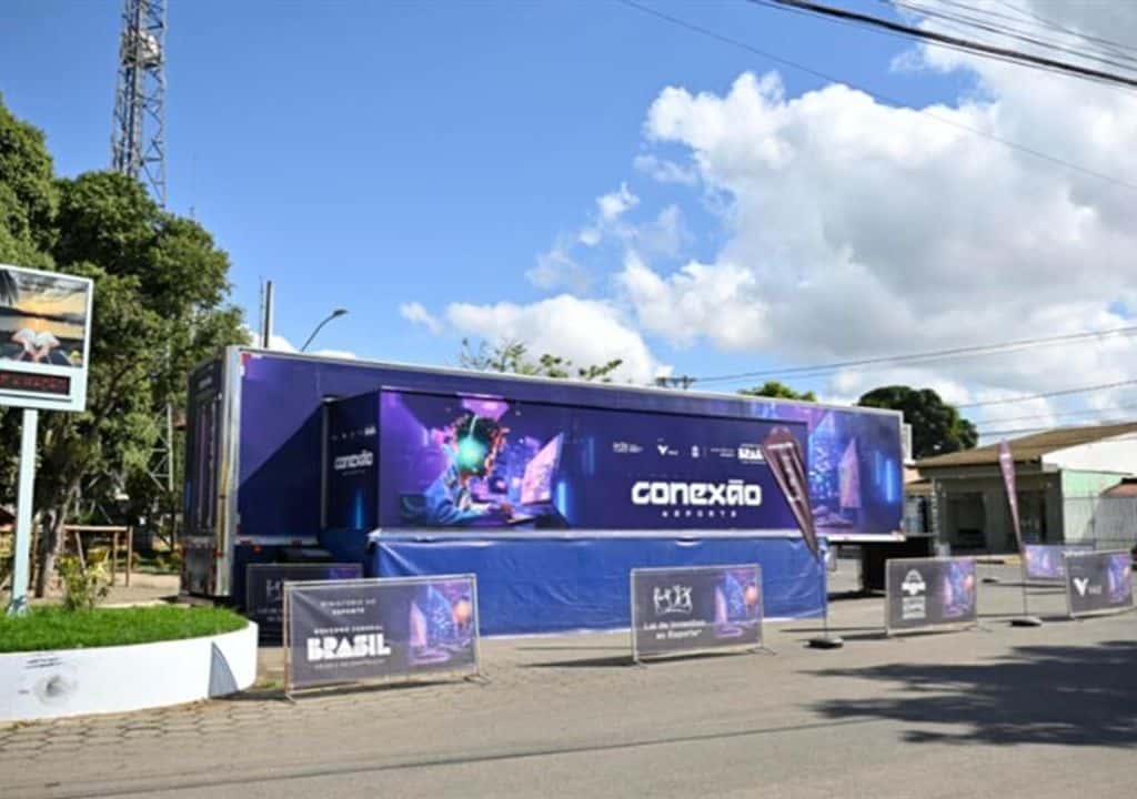 Uma experiência digital gratuita para crianças e adolescentes