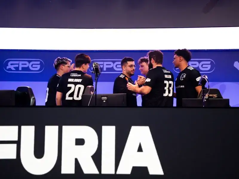 FURIA conquista título histórico no Counter-Strike após final eletrizante