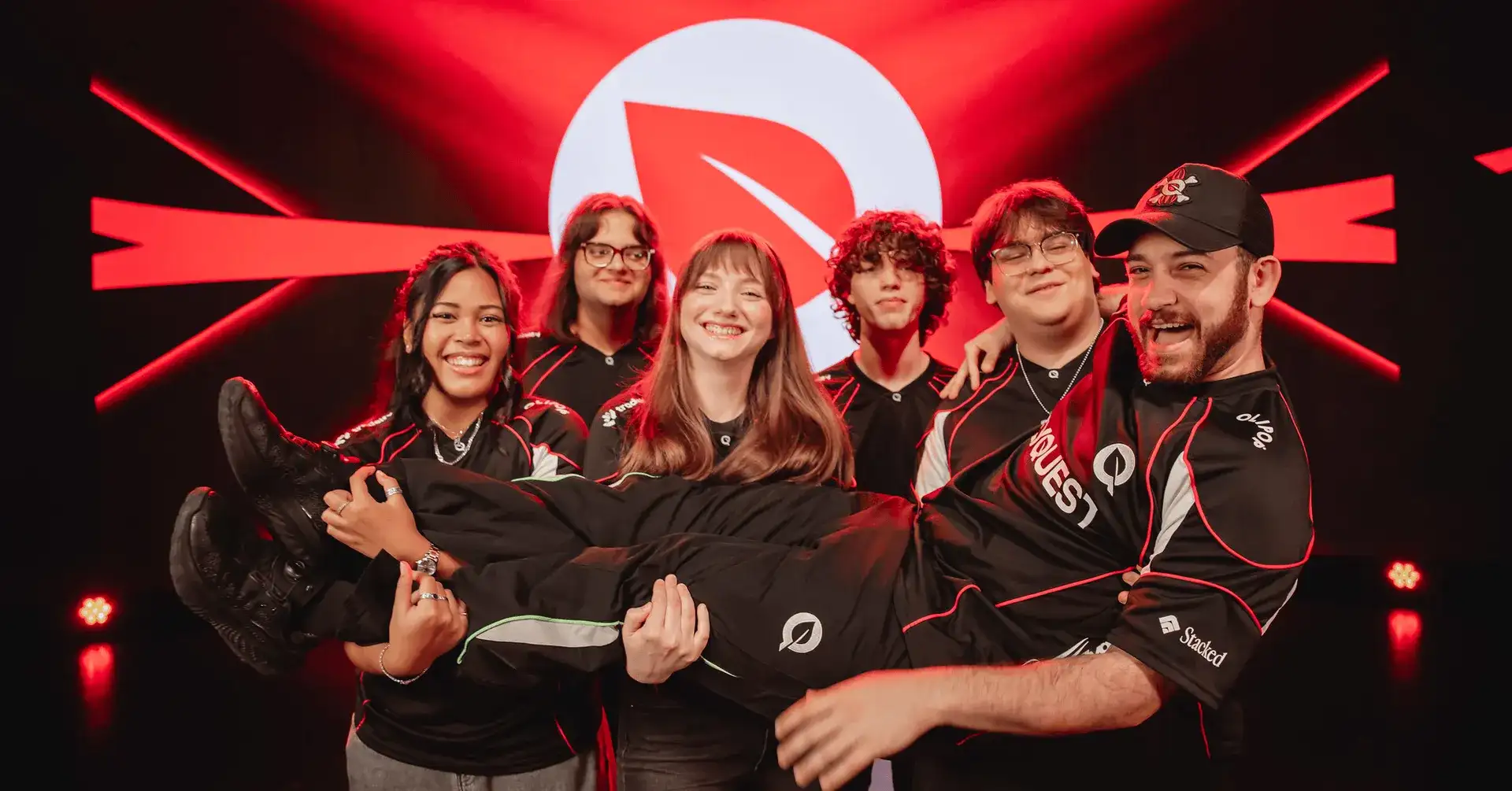 Coach Joe: Shopify é o time a ser batido no Game Changers, diz treinador da FlyQuest RED