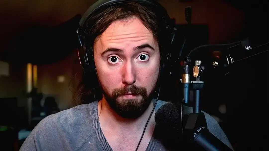 Asmongold recebe nova suspensão na Twitch após comentários polêmicos