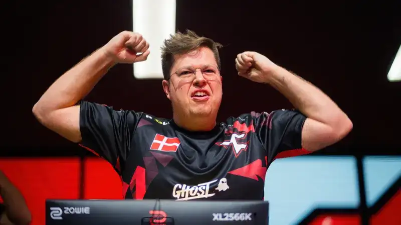 karrigan deixa FaZe Clan Falcons 2026: Transferência surpreende cena do CS2
