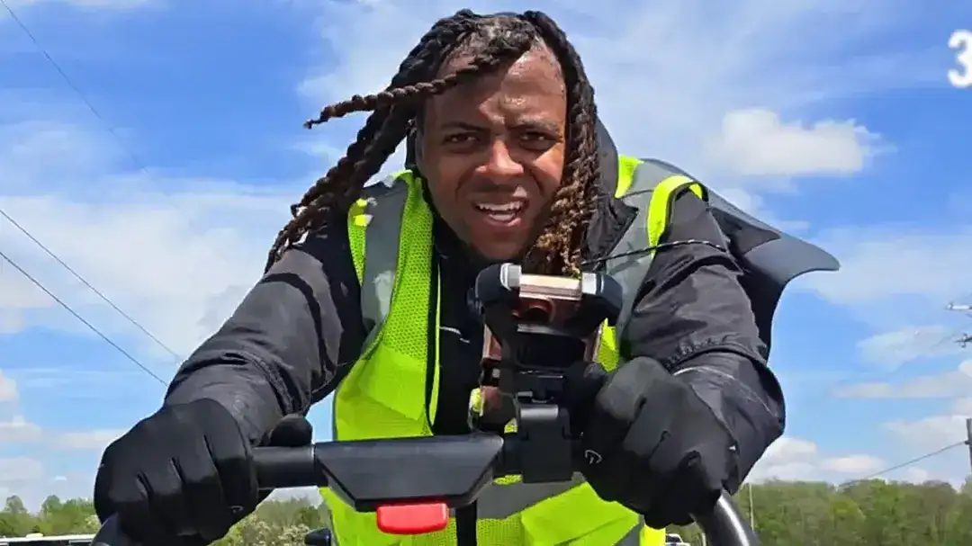 Twitch streamer atropelado por carro durante caminhada de 3.000 milhas da Filadélfia à Califórnia