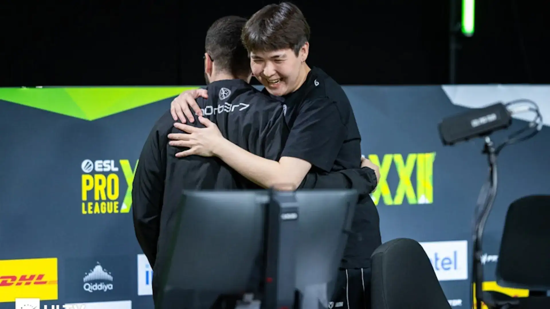 HOTU surpreende The MongolZ e mantém campanha impressionante na EPL