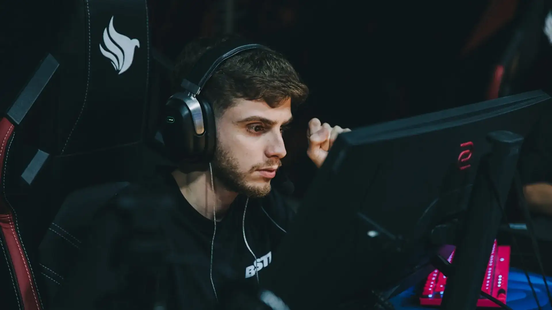 BESTIA e Fluxo enfrentam OG e G2 nos playoffs da Roman Imperium Cup VII