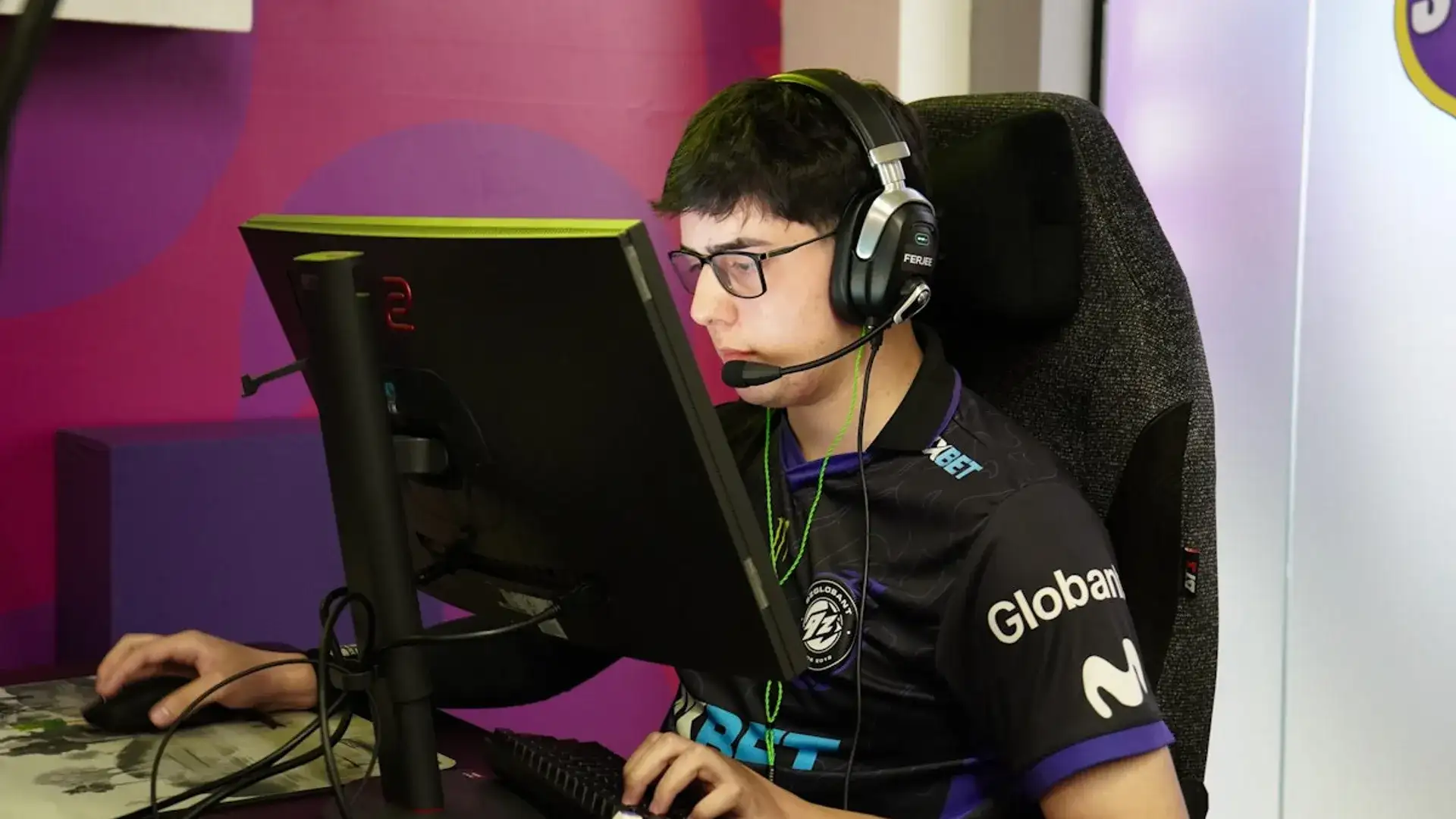 HUASOPEEK celebra primeiro MVP em LAN e fala sobre os planos da 9z