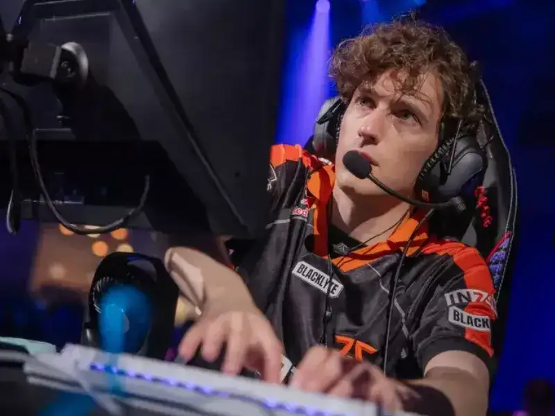 Fnatic vence RRQ em partida decisiva no Masters Toronto