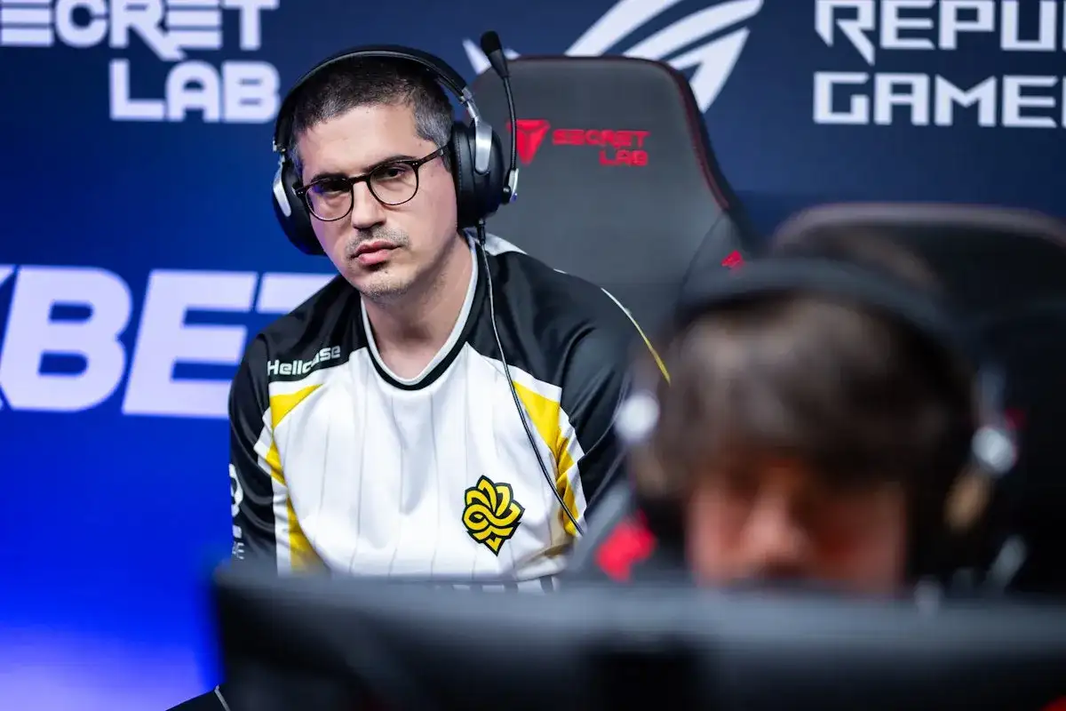 Legacy muda comissão técnica em abril de 2026: adr assume como treinador