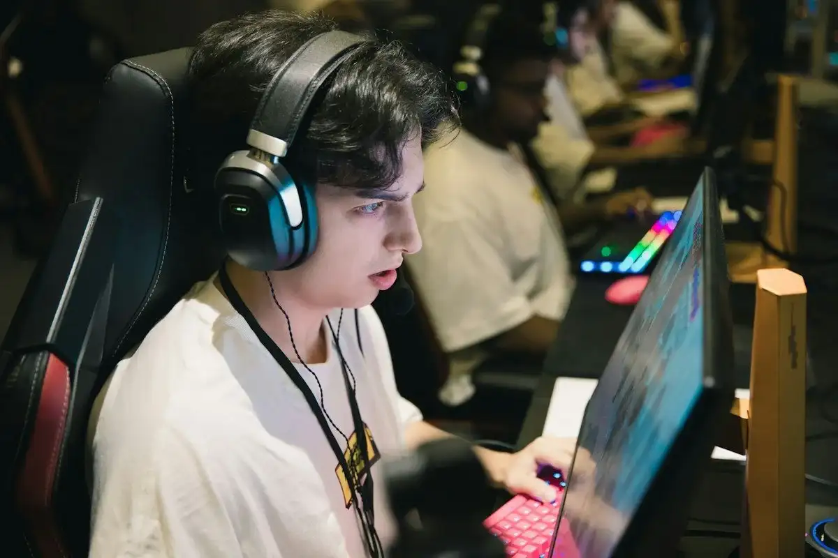 LOUD na Roman Imperium Cup VIII: Vaga nos Playoffs em Jogo