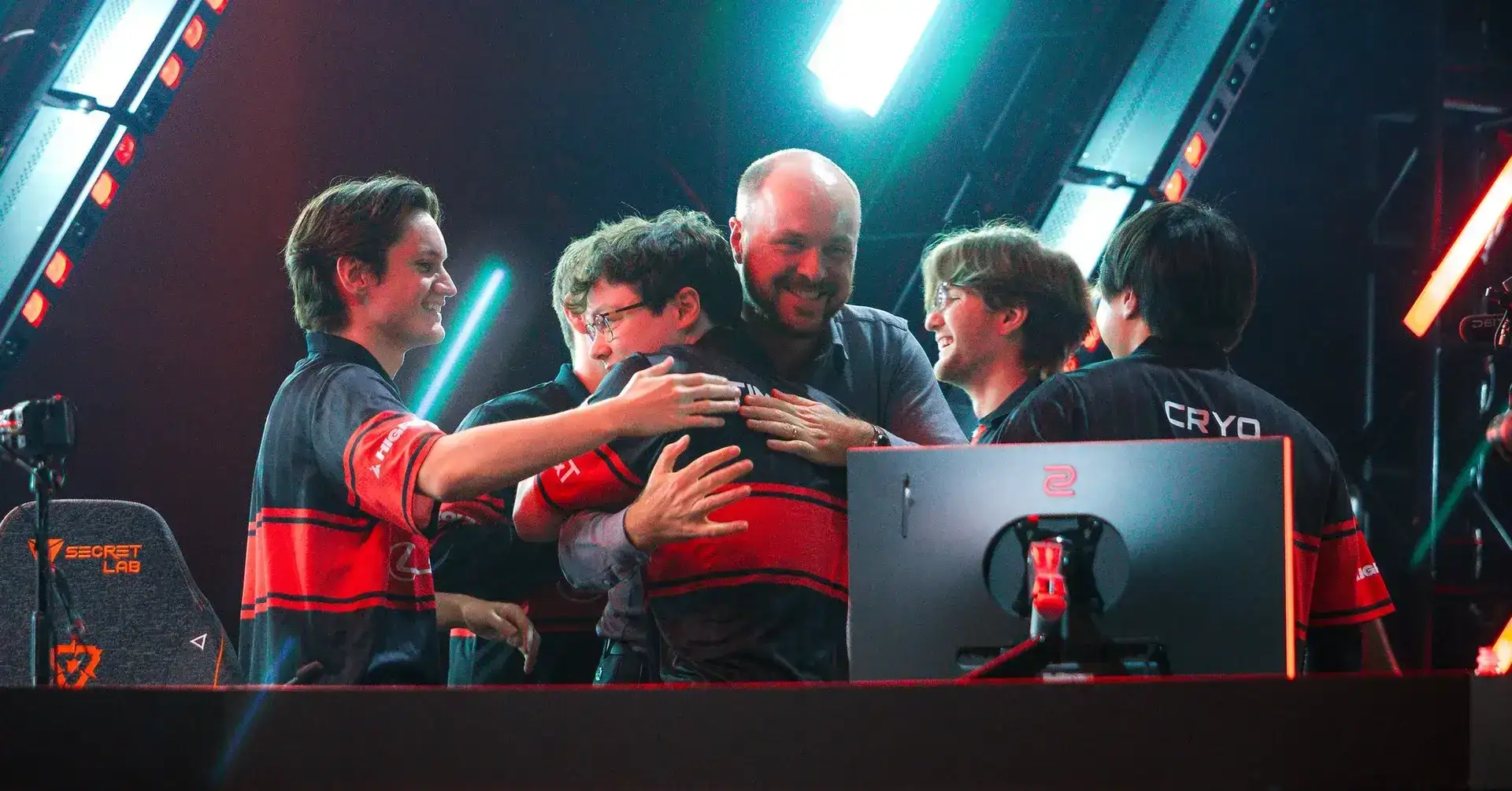 100 Thieves Garante Vaga no Champions 2026; LOUD Vence G2 e Segue na Caça