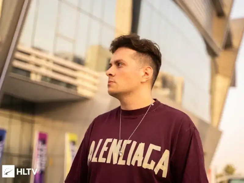 Jogador russo retorna à cena competitiva