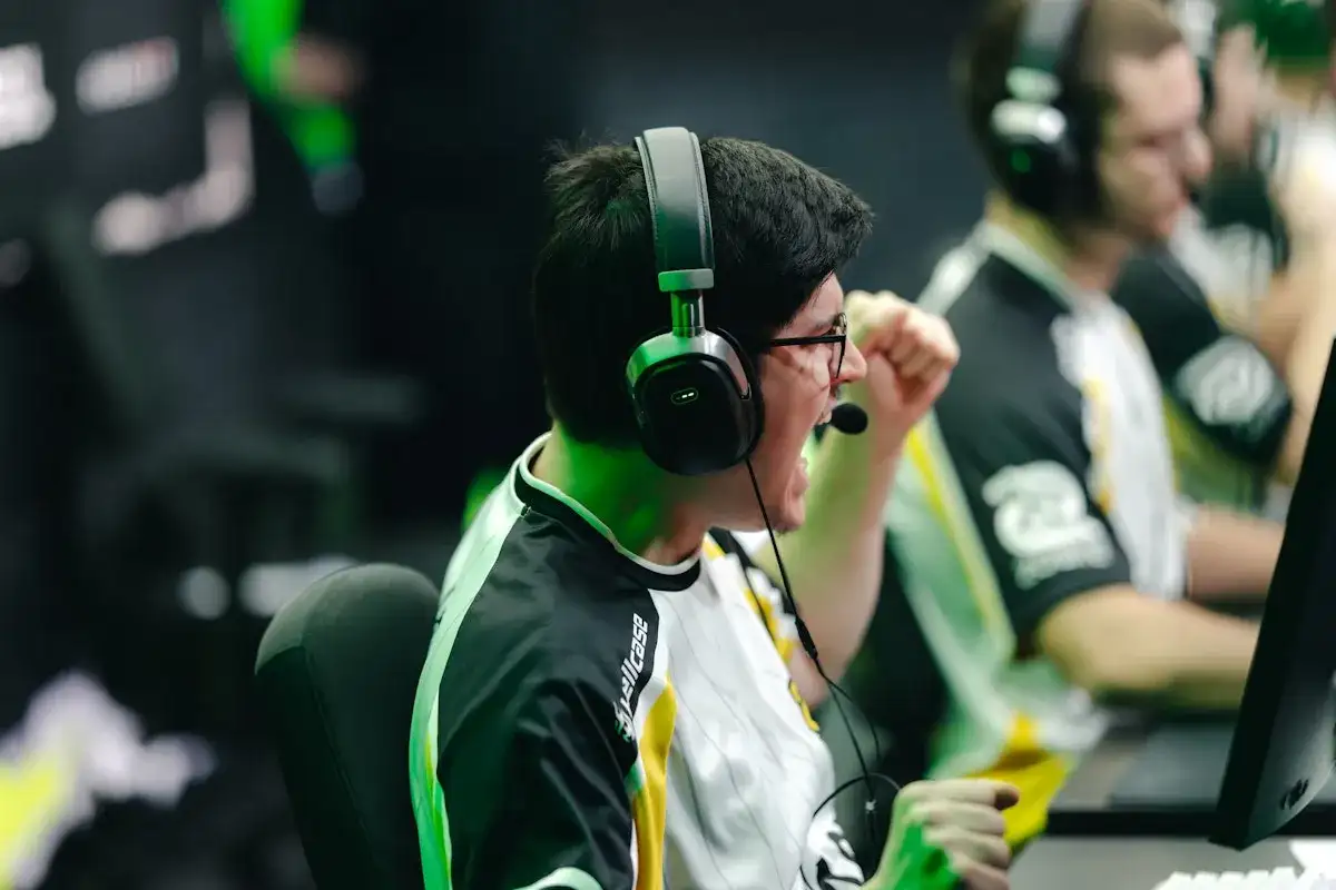 9z vence a FERJEE In House em final eletrizante contra a Legacy