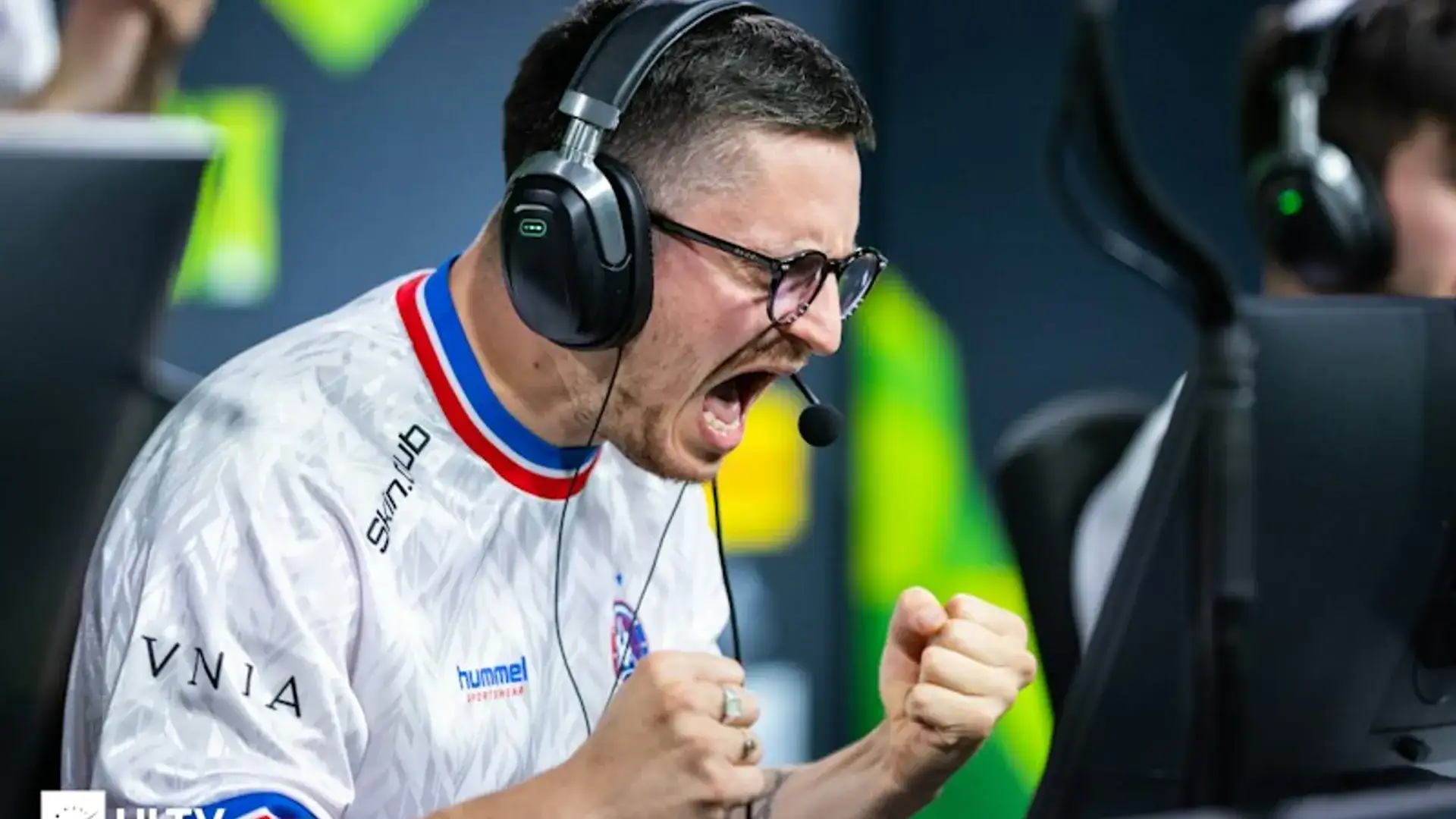 apEX sobre críticas da torcida: 'Acham que os últimos três meses foram um desastre, mas talvez te...